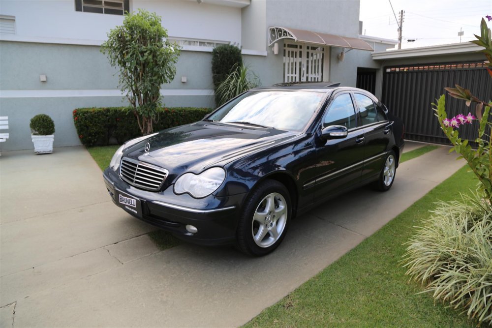 W203 C240 Avantgarde 2003 - R$ 55.000,00 767a1248-57aa39c52cfab