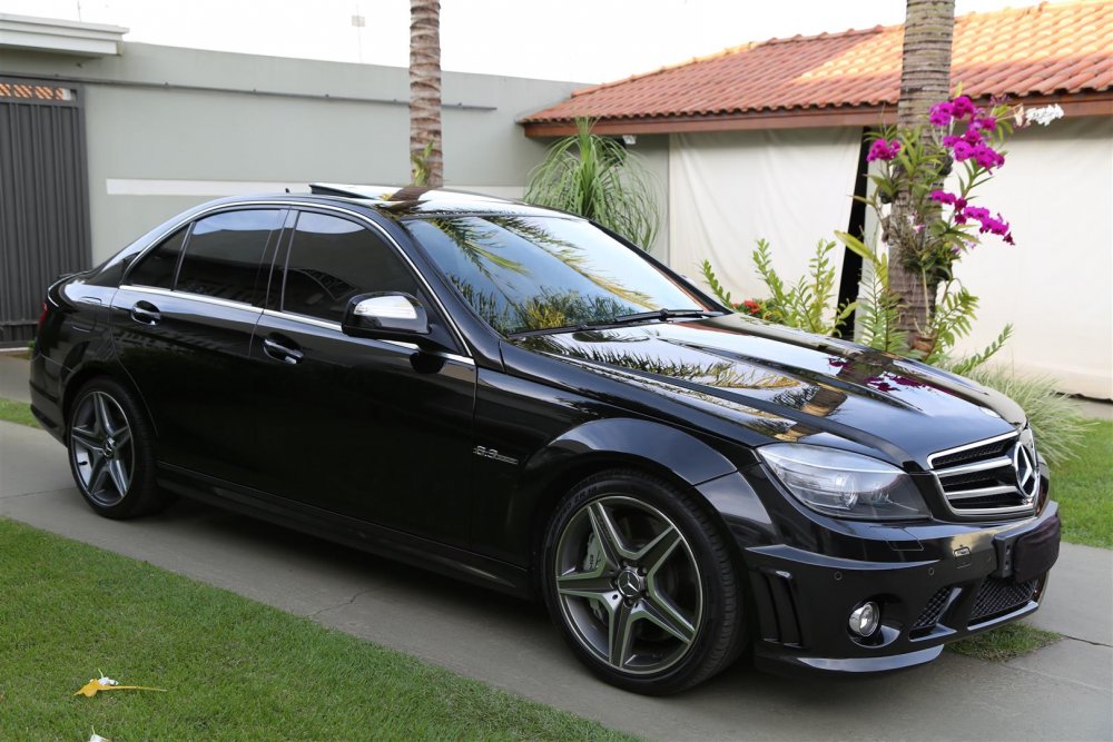 W204 C63 AMG 2008 - R$ 160.000,00 767a7863-56fbcae6eea94