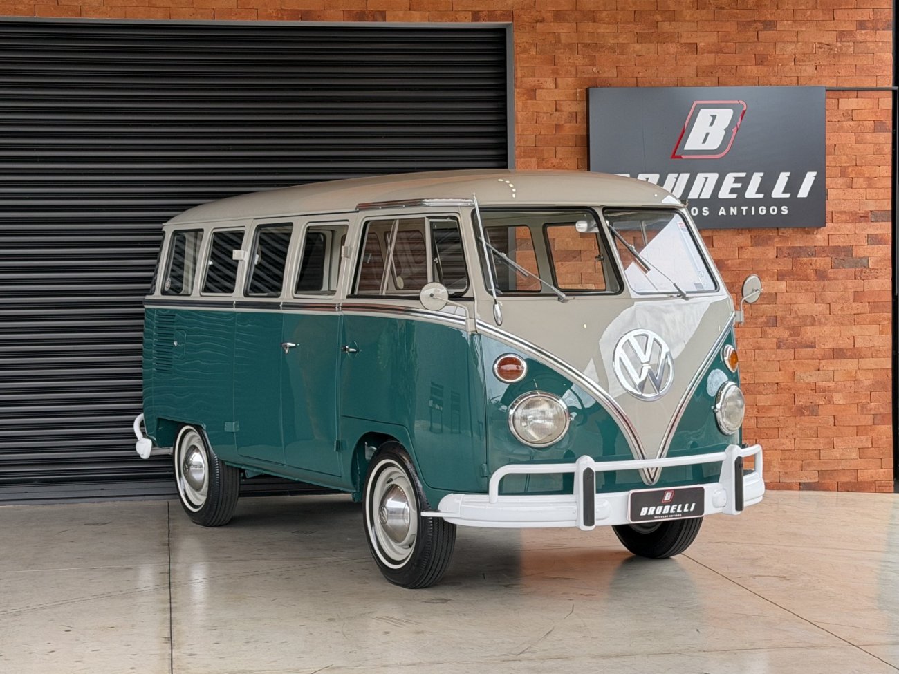 VW Kombi 1200