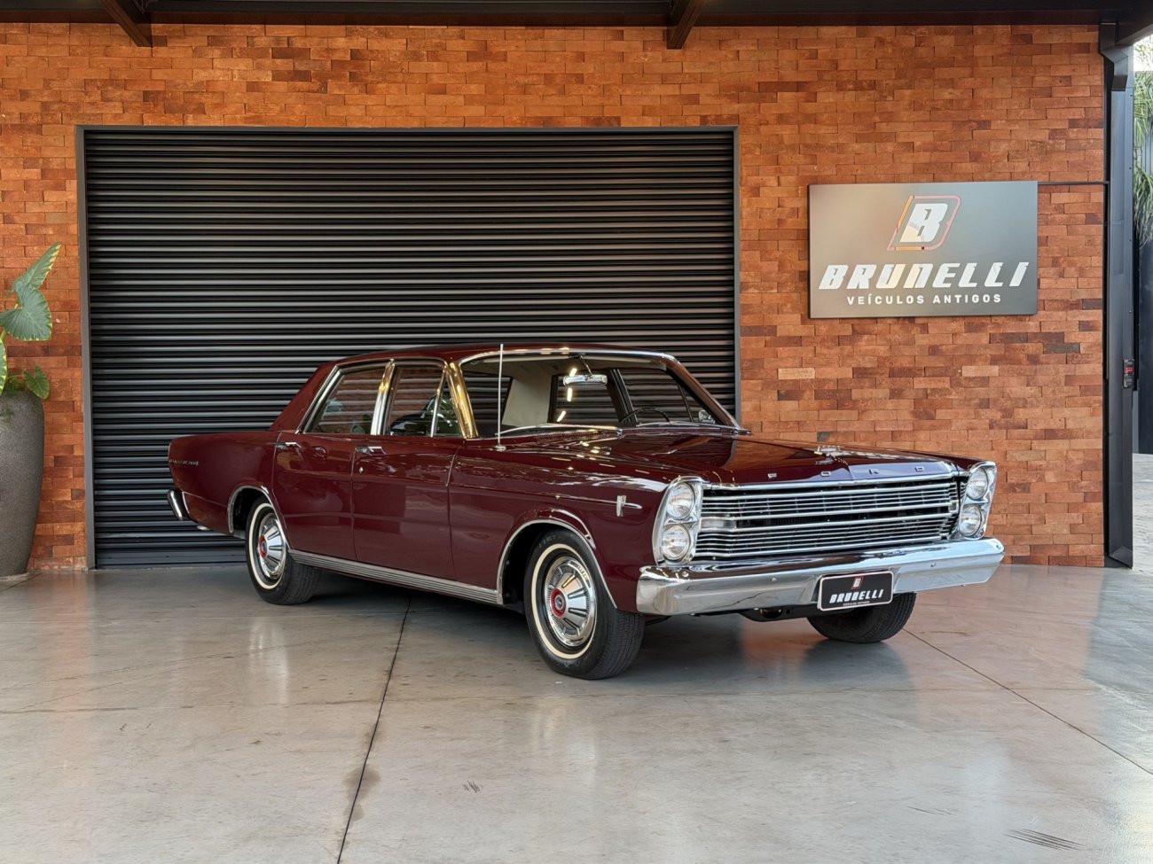 Ford Galaxie 500