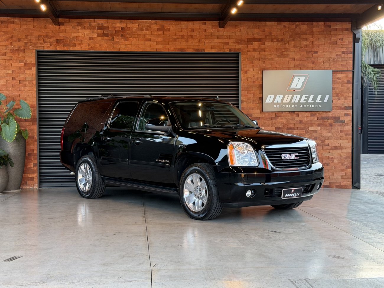 GMC Yukon XL SLT