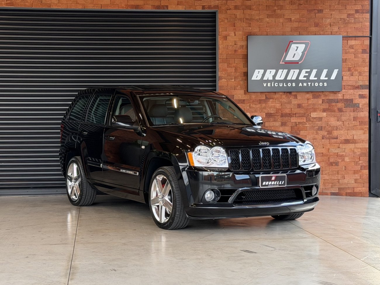 Jeep Grand Cherokee SRT8