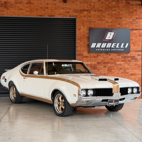 Oldsmobile Hurst Recreation