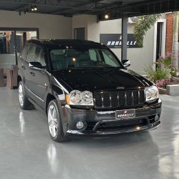 Jeep Grand Cherokee SRT8