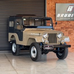 Willys Jeep CJ-5 4x4