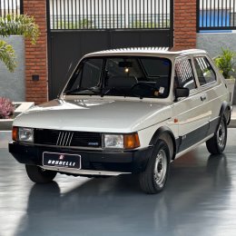 Fiat 147 Spazio CL