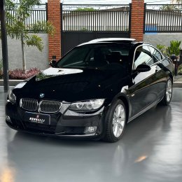 BMW 325i Coupé