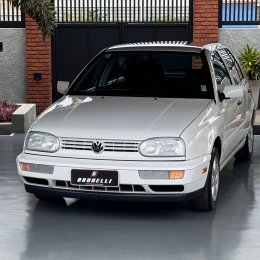 VW Golf GLX
