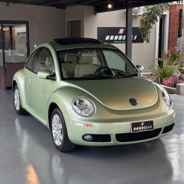 VW New Beetle