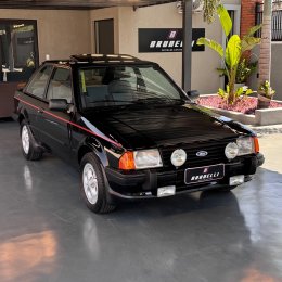 Ford Escort XR3