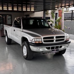 Dodge Dakota RT