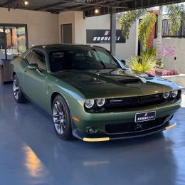Dodge Challenger RT Scat Pack