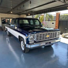 GMC C2500 Crew Cab