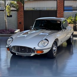Jaguar E-Type V12
